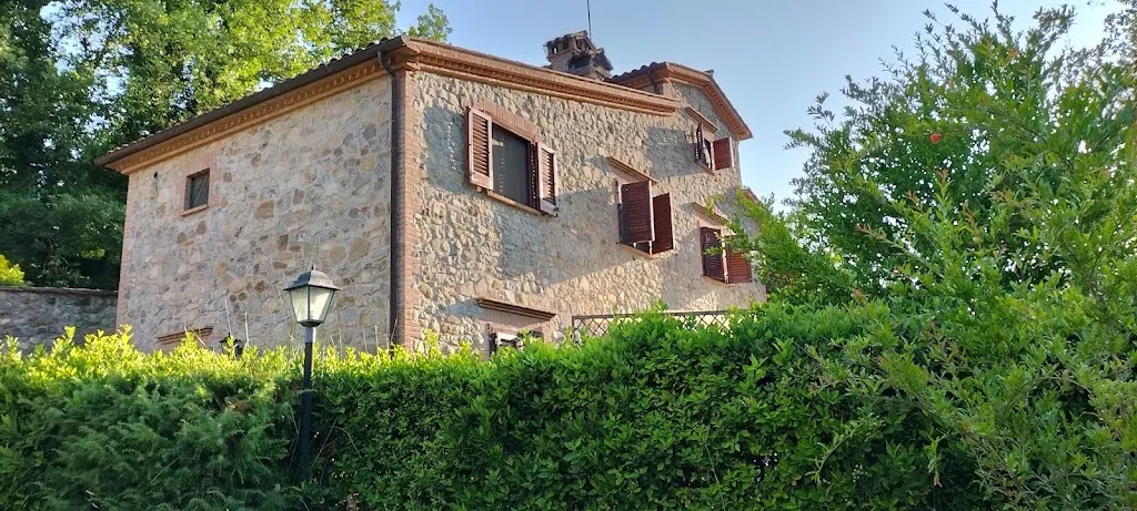 Claire & Alexander Pogue_La Casella antico feudo di campagna_Ficulle_review