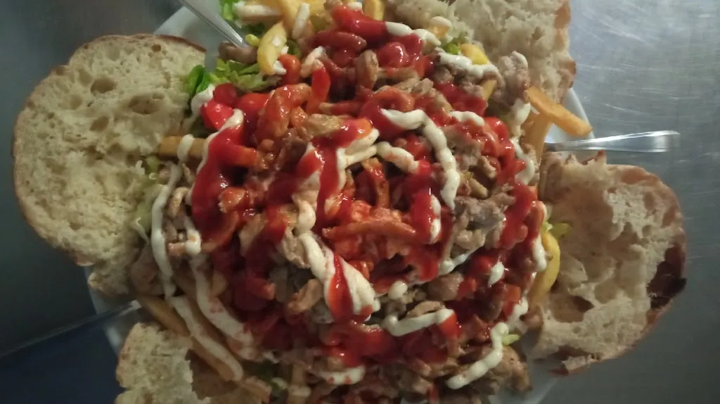 Tana Dell'Orso - Ristorante Bar Pizzeria restaurant in Orsara di Puglia