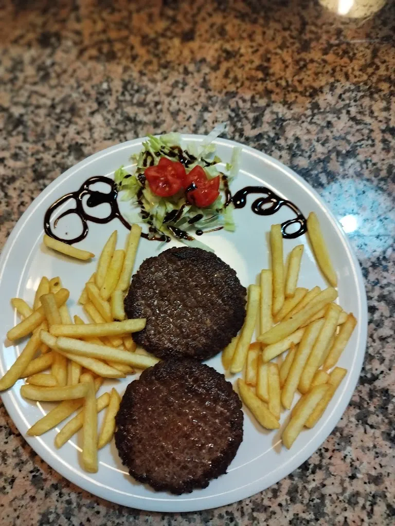 Tana Dell'Orso - Ristorante Bar Pizzeria_Orsara di Puglia_slider_image_3