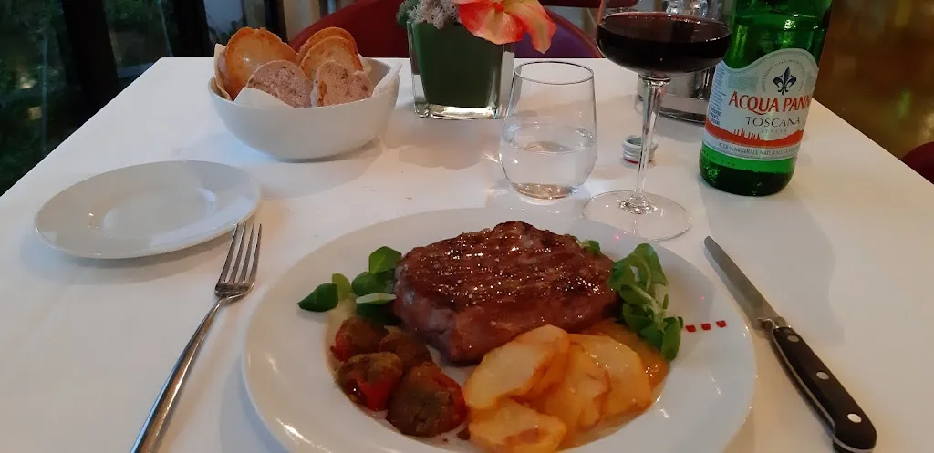 Osteria Umbra La PortAccanto restaurant in Fabro