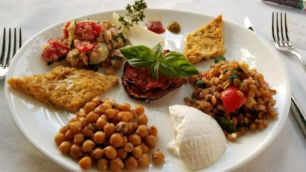 Fattoria di Monticello_Fratta Todina_slider_image_3