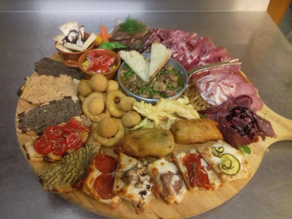 Pizzeria Braceria Al Borgo_Fossato di Vico_slider_image_2