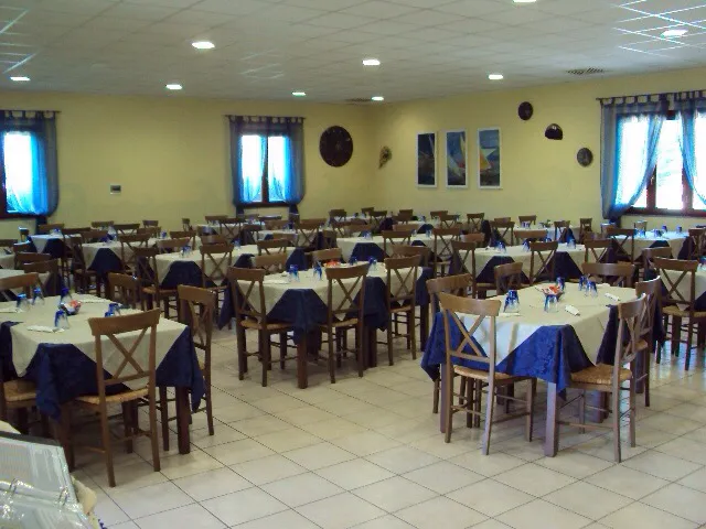 Ristorante trattoria La Conchiglia restaurant in Fossato di Vico