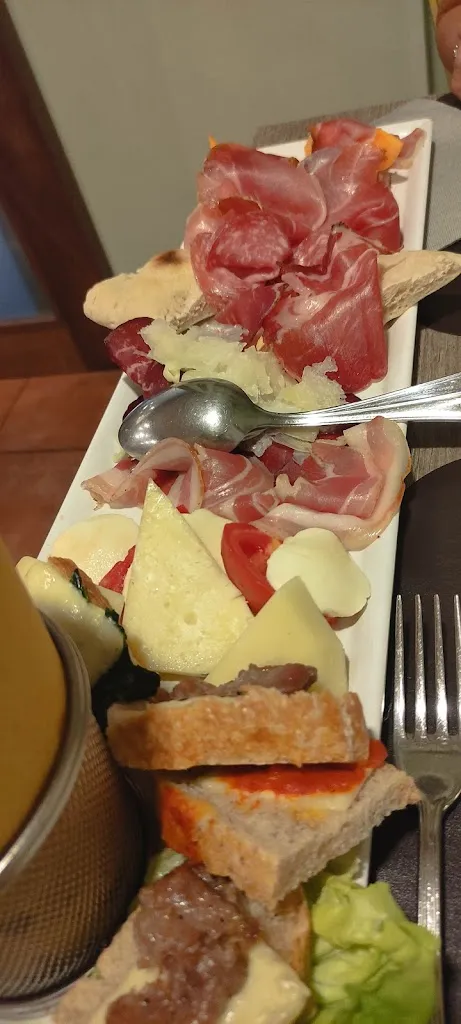 Osteria del Gatto_Fossato di Vico_slider_image_2