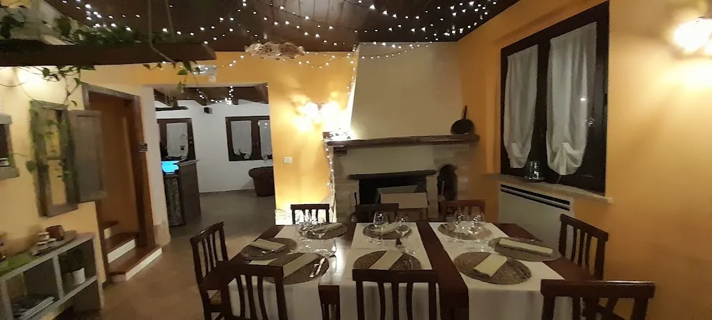 Ristorante @ Fattoria Del Quondam_Giano dell'Umbria_slider_image_1