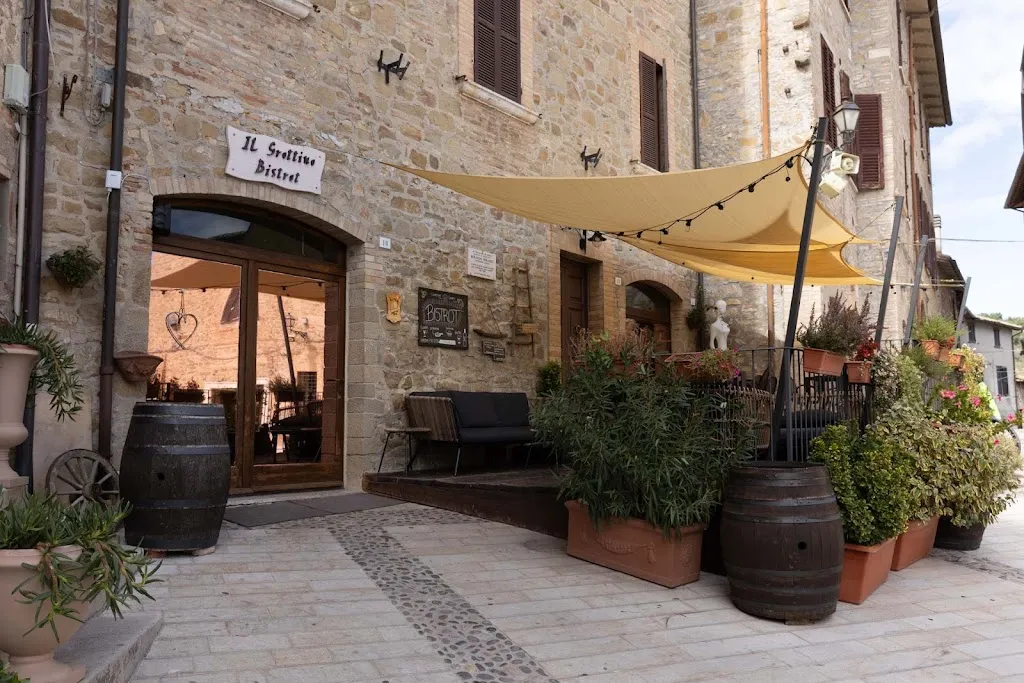Bistrot Il Grottino restaurant in Gualdo Cattaneo
