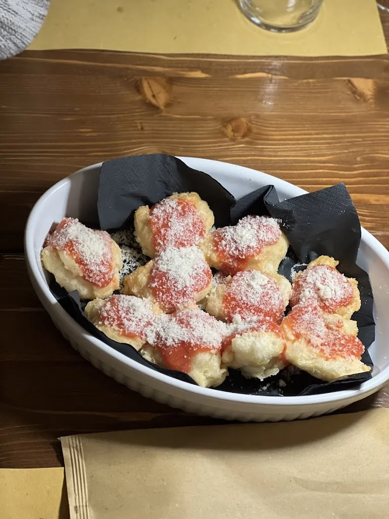 Bistrot Il Grottino_Gualdo Cattaneo_slider_image_3