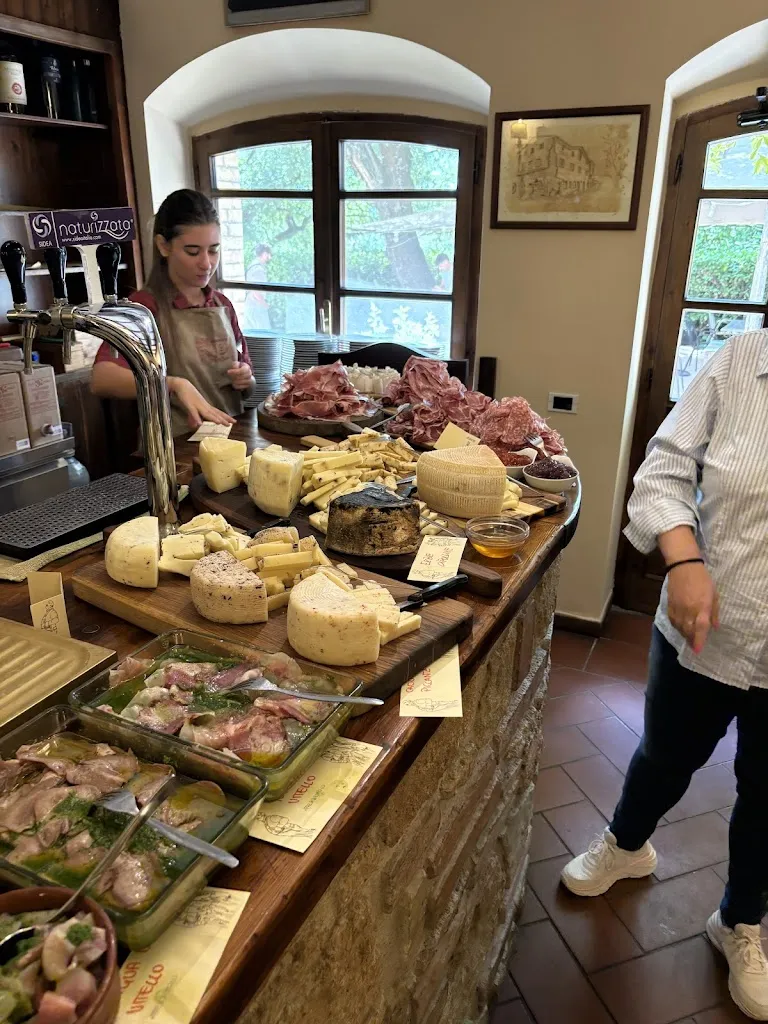 VILLA SELVA RISTORANTE COUNTRY HOUSE_Gualdo Cattaneo_slider_image_3