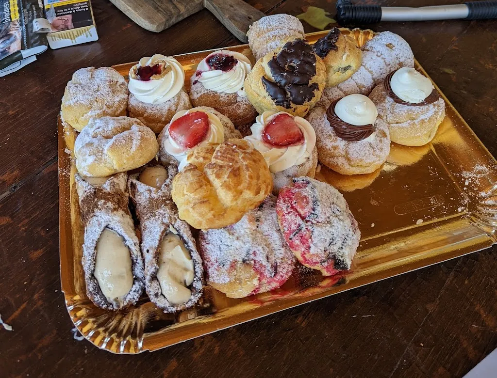 Billy Bishop_PASTICCERIA GIUBBINI_Guardea_review