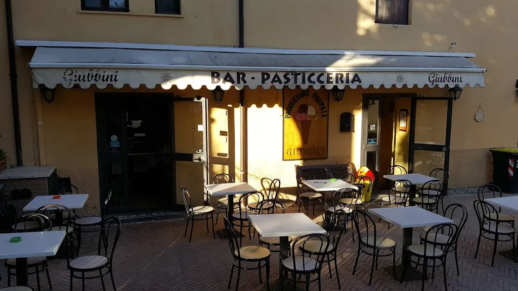 PASTICCERIA GIUBBINI restaurant in Guardea