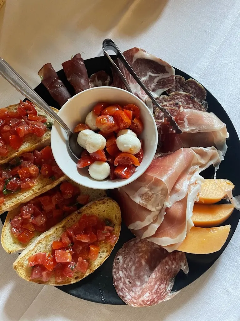 Ristorante Da Gianna_Lisciano Niccone_slider_image_2