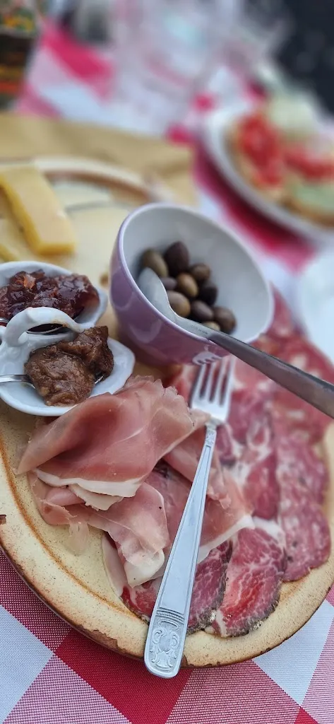 Menu_Ristorante Da Gianna Di Corinna Secci_Lisciano Niccone_image_2