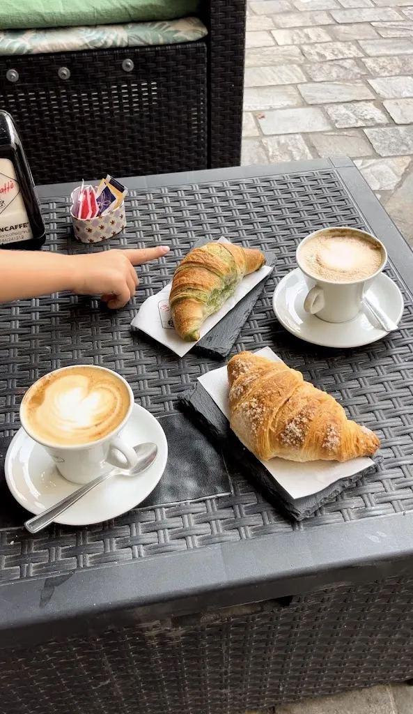 Martin Navratil - Brno_Pantarei Caffè_Lugnano in Teverina_review