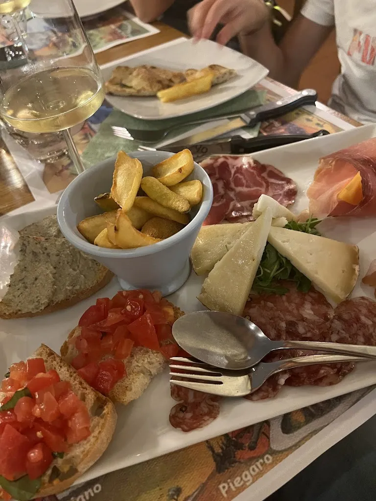 Menu_Giramondo Ristorante Pizzeria_Magione_image_8