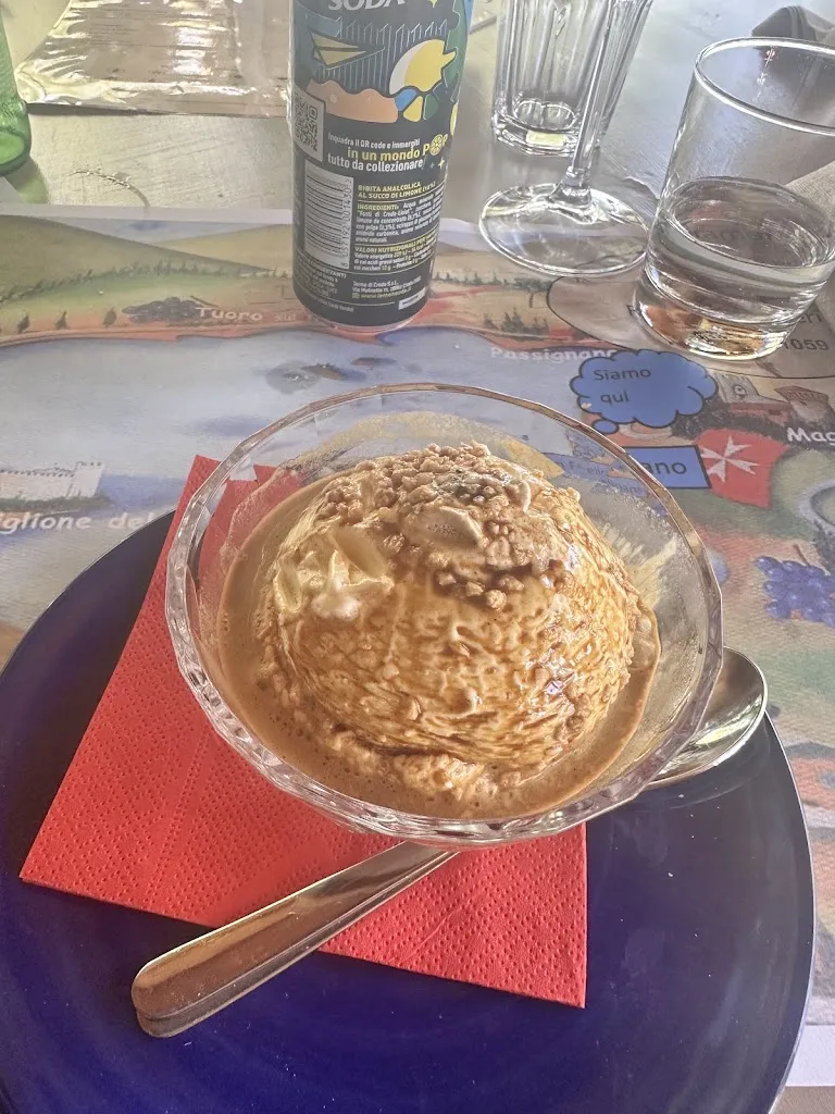 Tim Charlton_Giramondo Ristorante Pizzeria_Magione_review