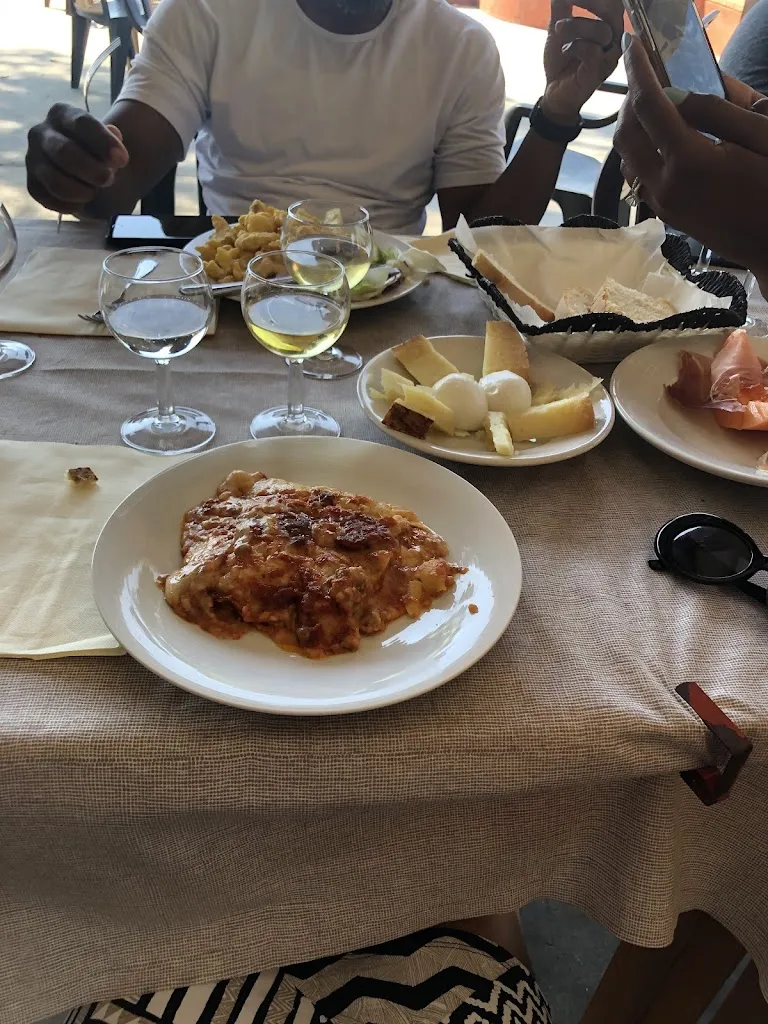 Andrea Tatum_Ristorante Il Pontile_Magione_review
