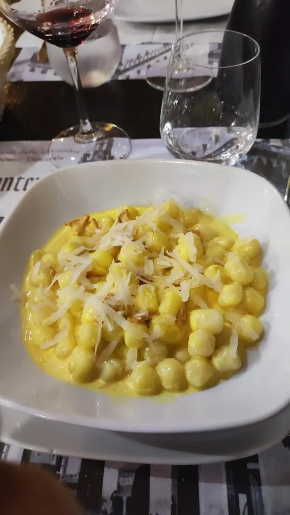 La Lanterna Dei Trinci_Foligno_slider_image_2