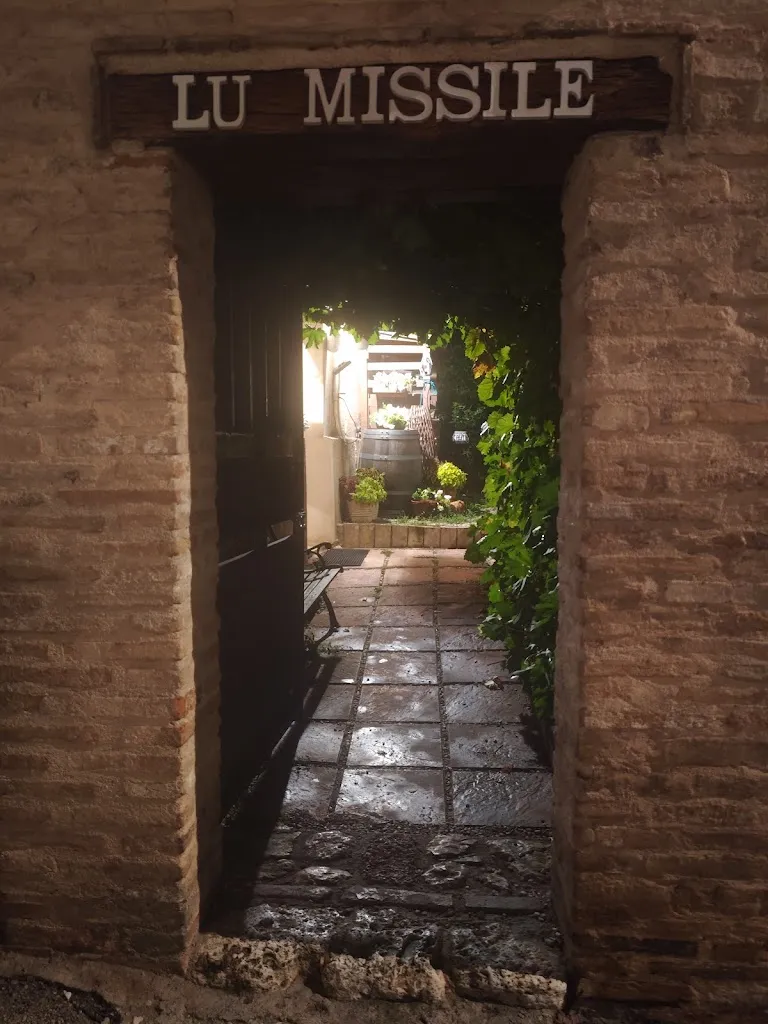 Arrosteria lu missile restaurant in Foligno