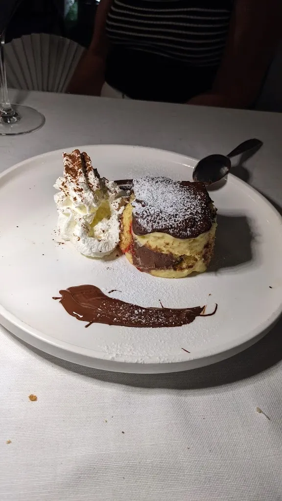 Snake Hips_Mangiafuoco_Foligno_review