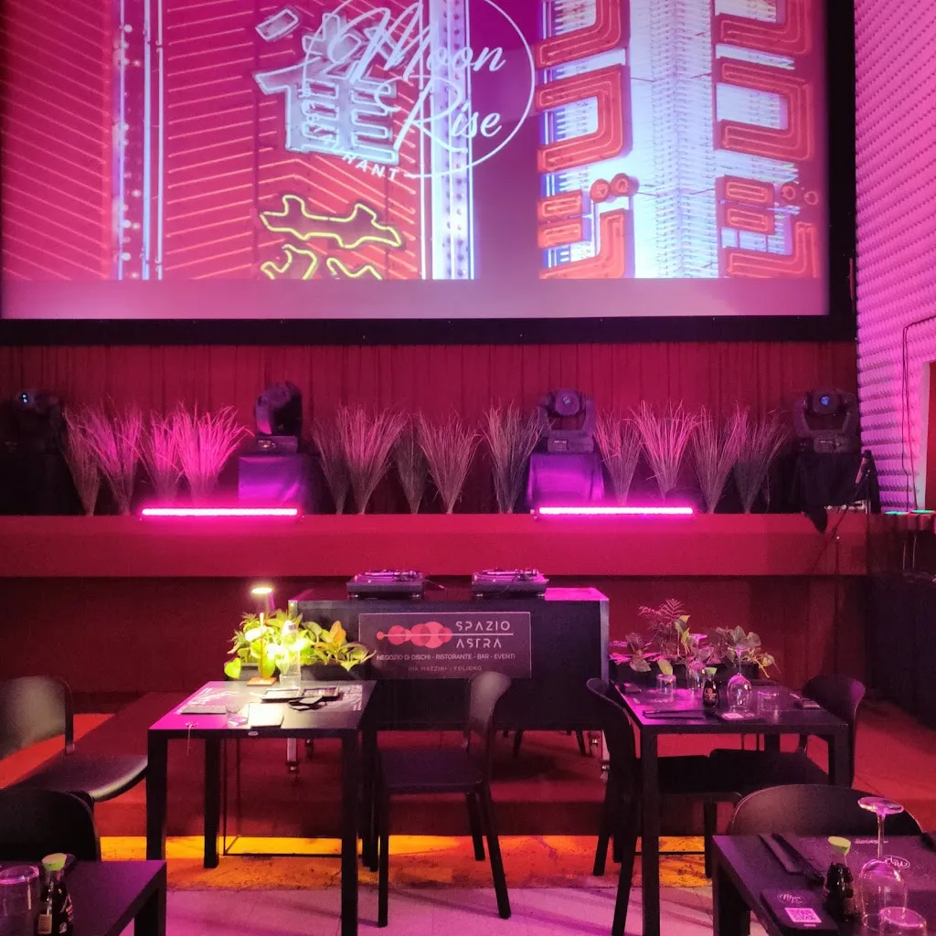 LadyWakana_MoonRise Restaurant_Foligno_review