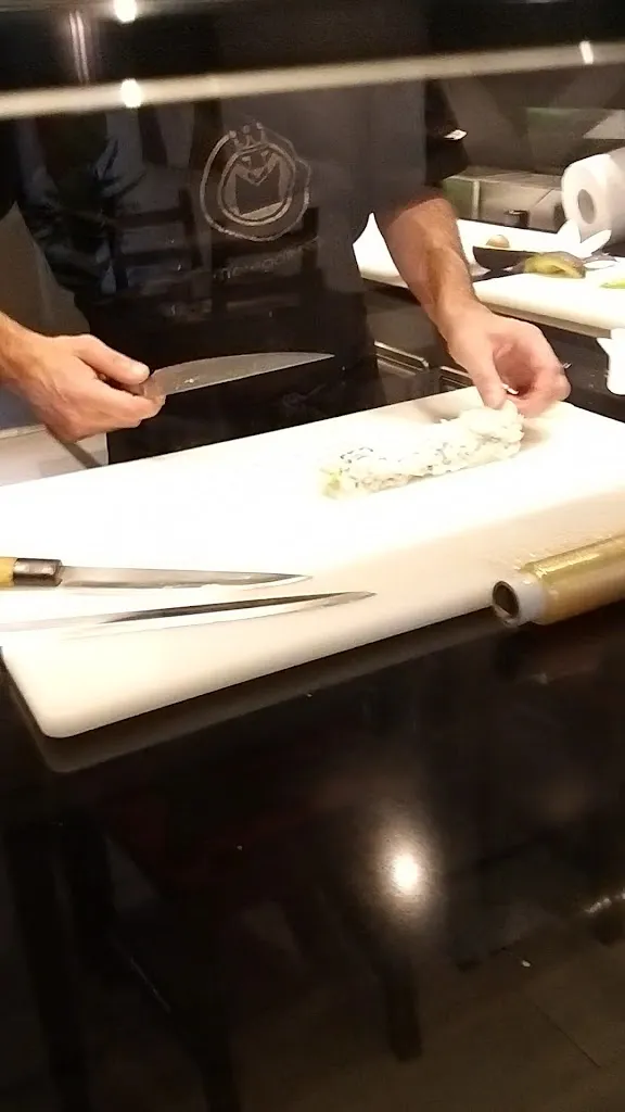 Dude Sushi Bar_Foligno_slider_image_2