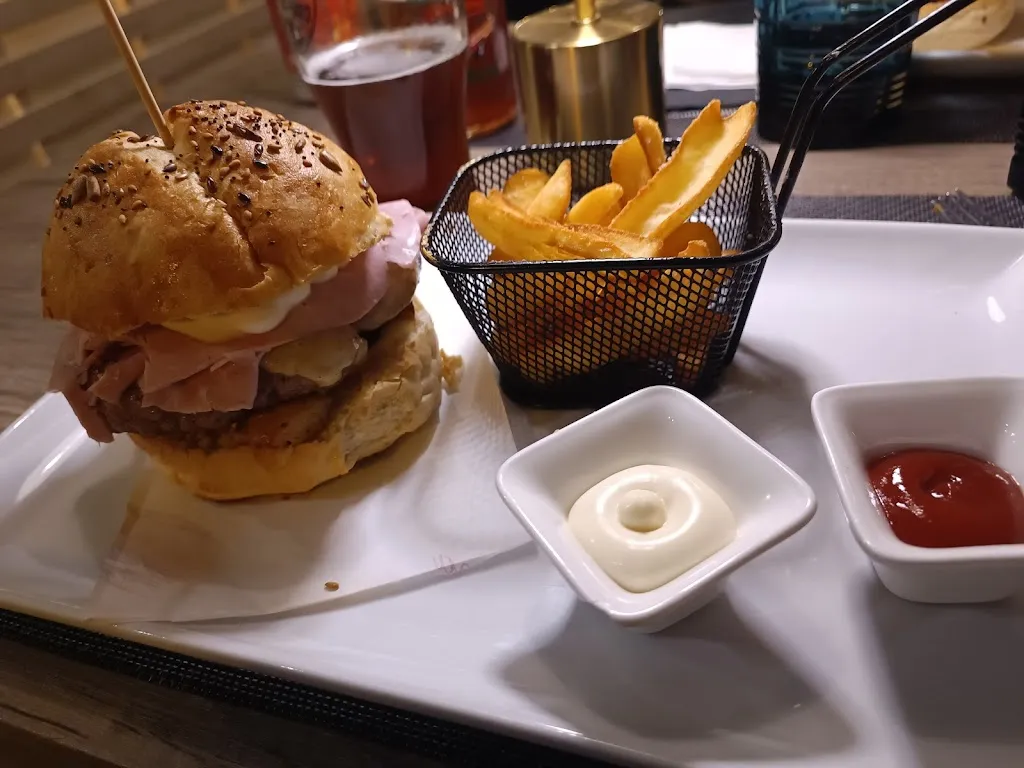 Brasseria Veltrò_Marsciano_slider_image_3