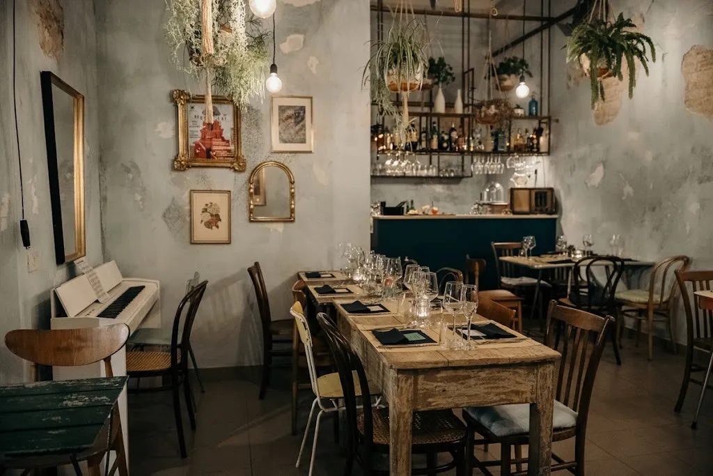 Monolocale restaurant in Marsciano