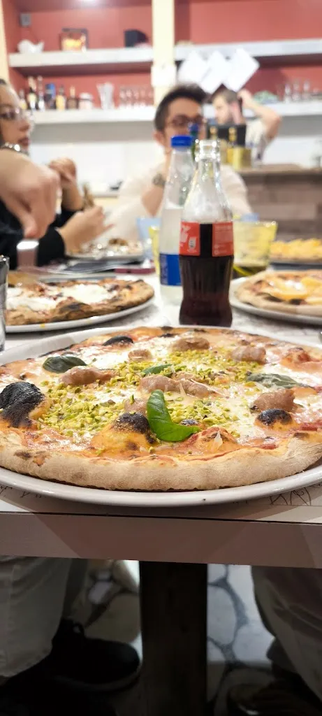 Kangaroo 2.0 Pizze Pucce & more_Noicattaro_slider_image_3