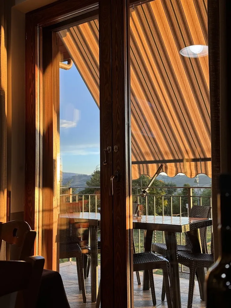 Jordie Bouwens_La Terrazza di San Guido_Gualdo Tadino_review