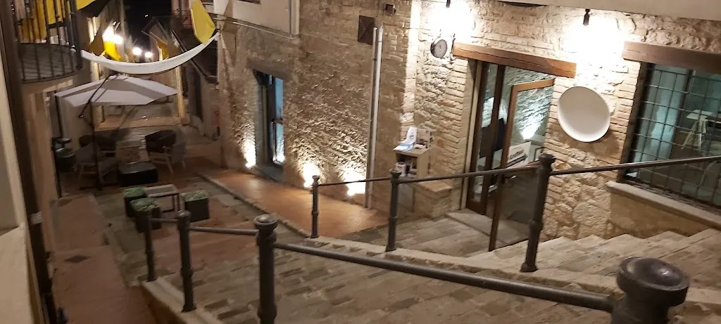 Lu Bi_El Grottino del Bollettino_Gualdo Tadino_review