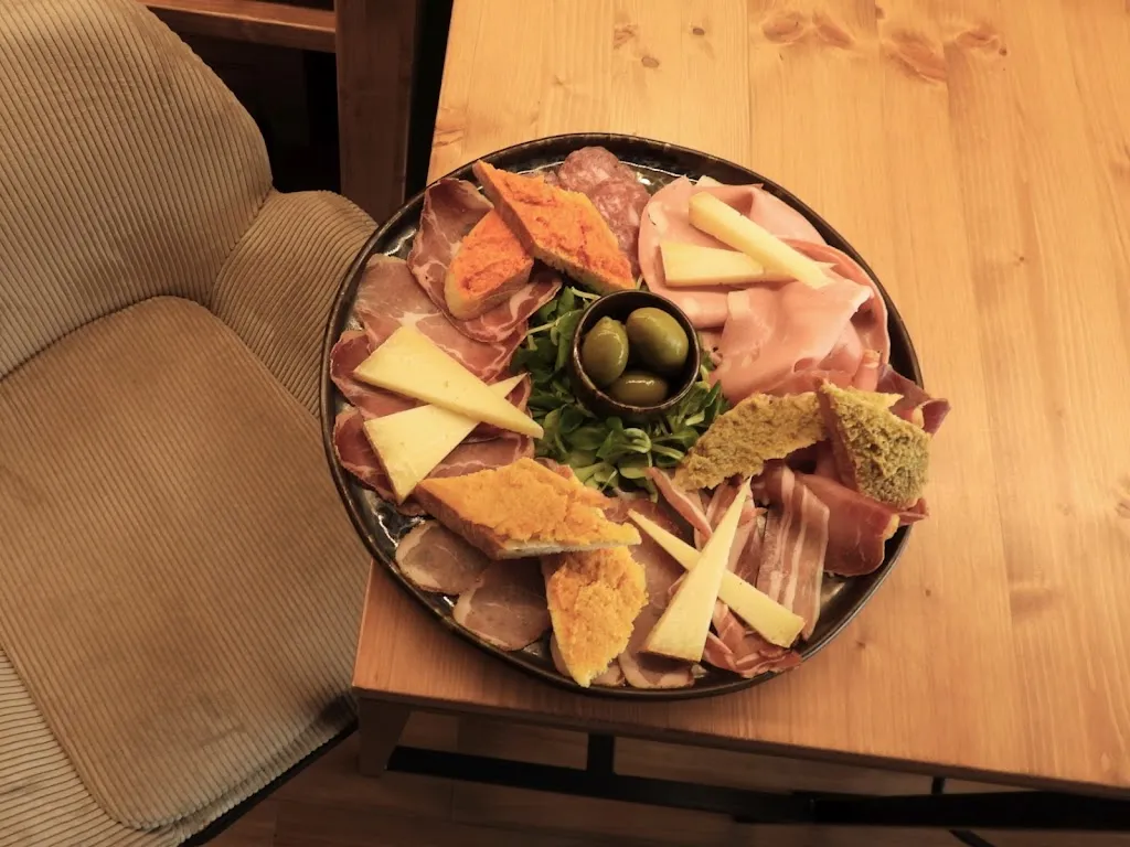 Paola Butera_IL PRETESTO_Gualdo Tadino_review