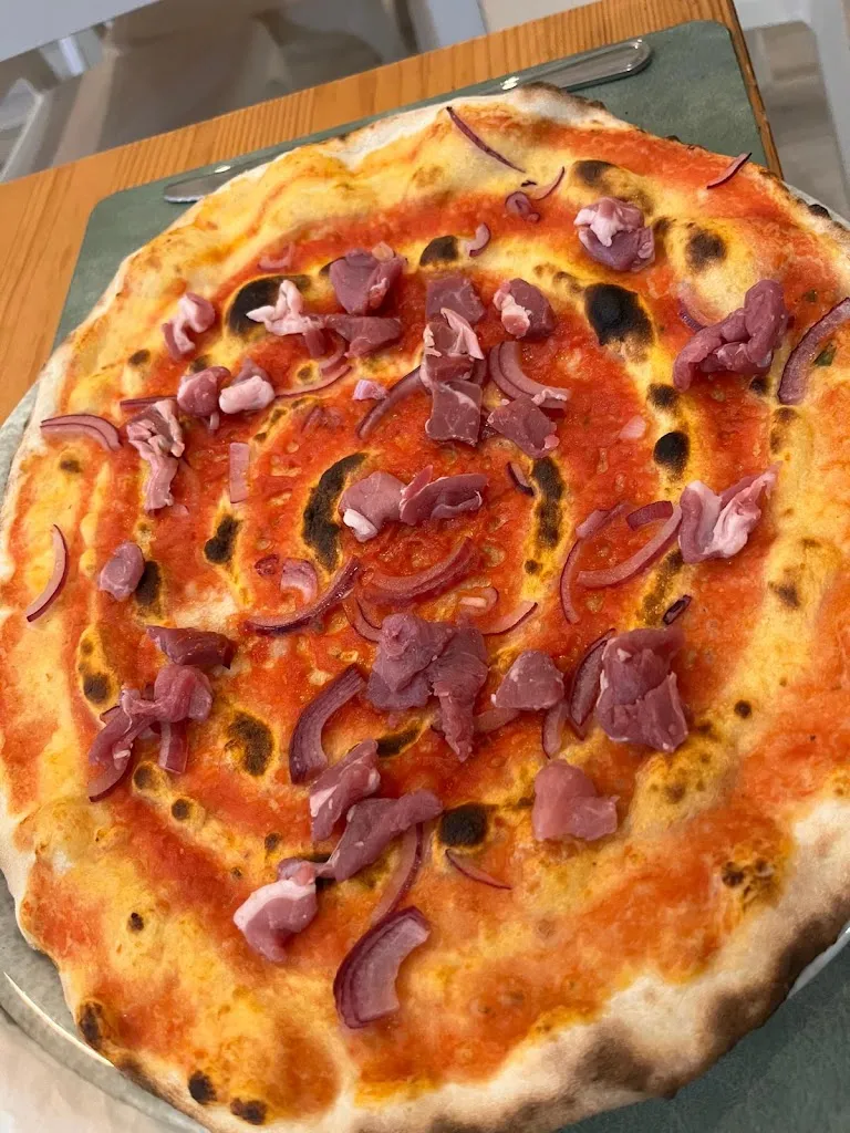 V. P._Massa_Noicattaro_review