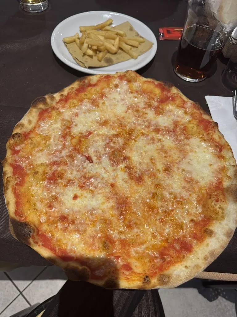 isa __95_Ristorante Pizzeria La Mangiatoia_Gualdo Tadino_review