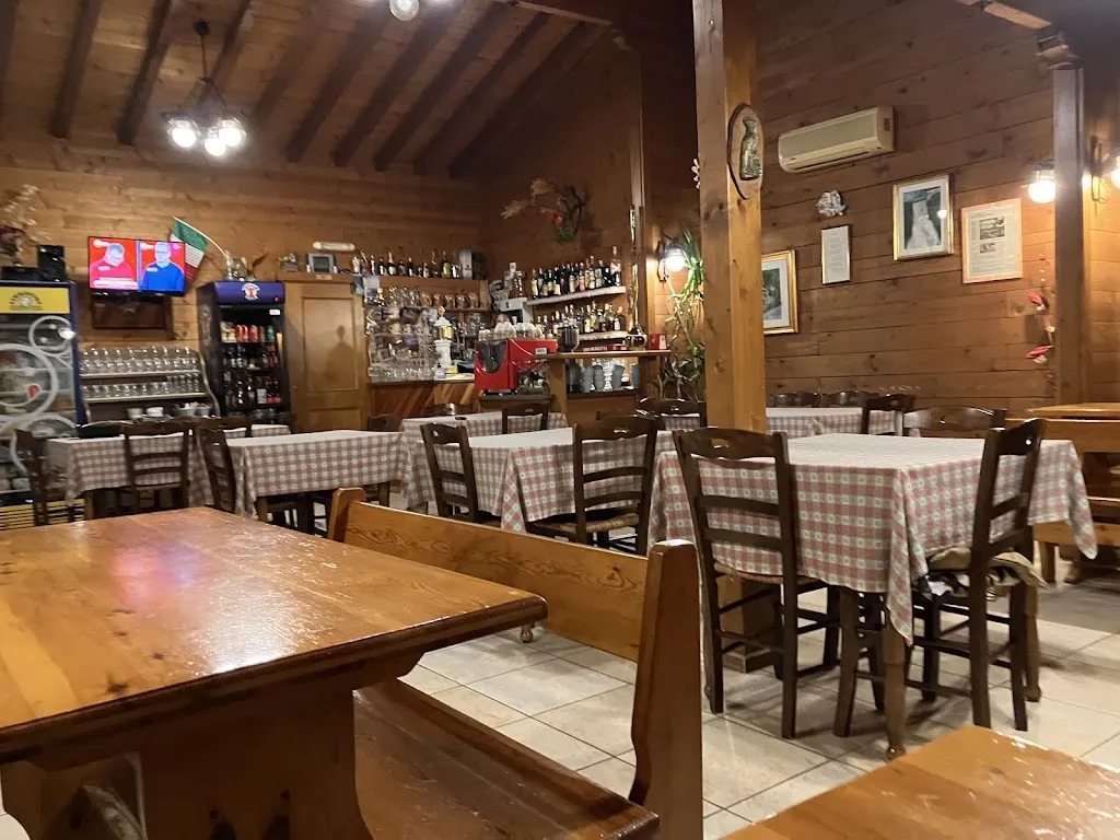 Alan Smith_Pizzeria lo Chalet_Gualdo Tadino_review