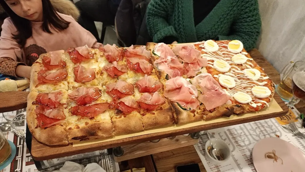 Menu_Quadro Pizza & Beer_Montecchio_image_5