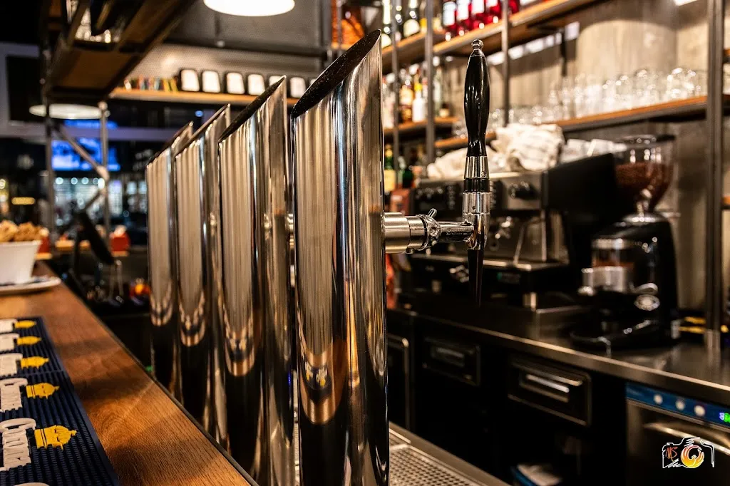 Quadro Pizza & Beer_Montecchio_slider_image_1