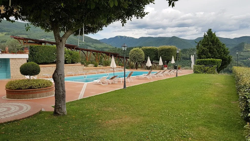 Jonas Norberg_Hotel Villa De Santis_Montefranco_review