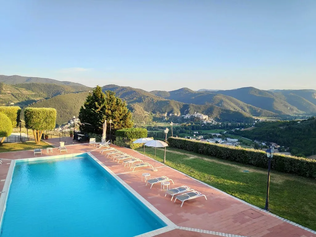 Arnis Zatlers_Hotel Villa De Santis_Montefranco_review