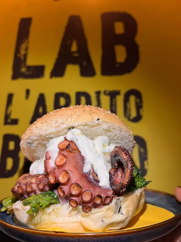 LAB - L'Ardito Birraio_Noicattaro_slider_image_3