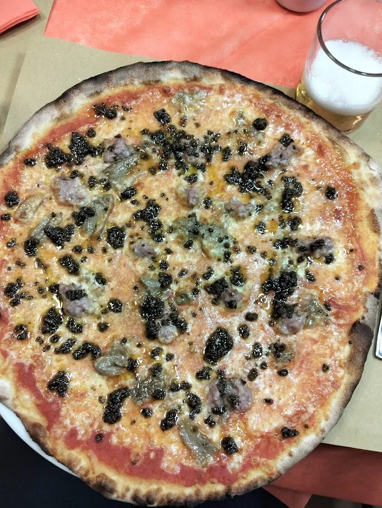 Gloria Grilli_Pizzeria Pit Stop_Montefranco_review