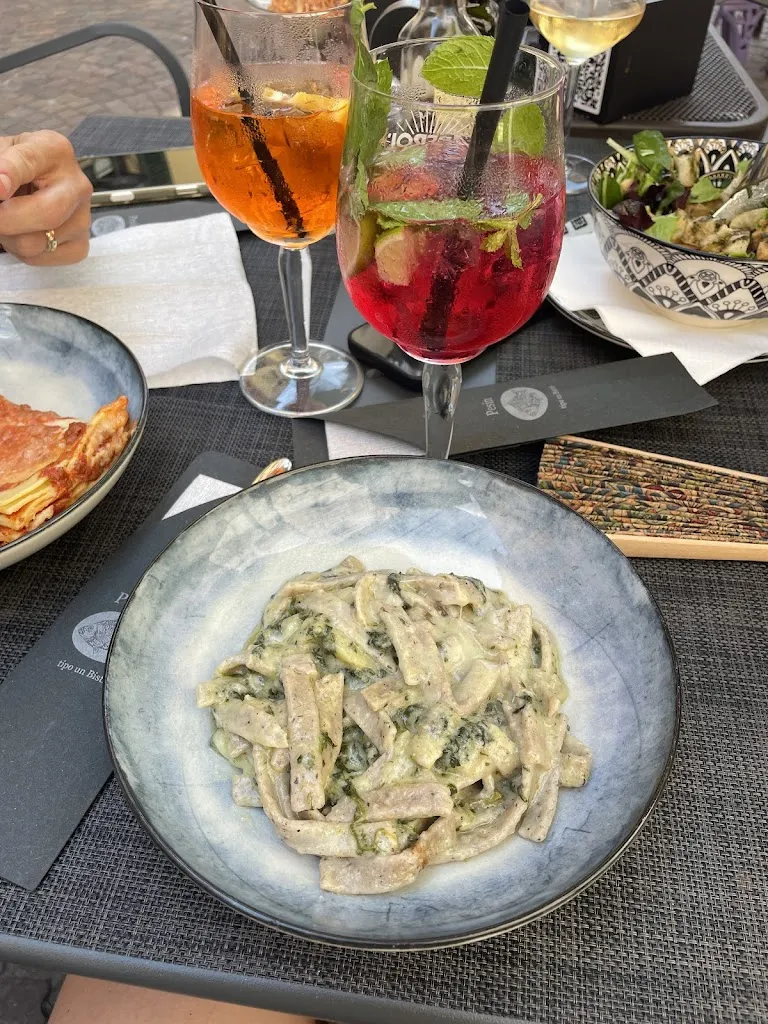 Tanya Vlaeva_Pesin_Meggiano_review