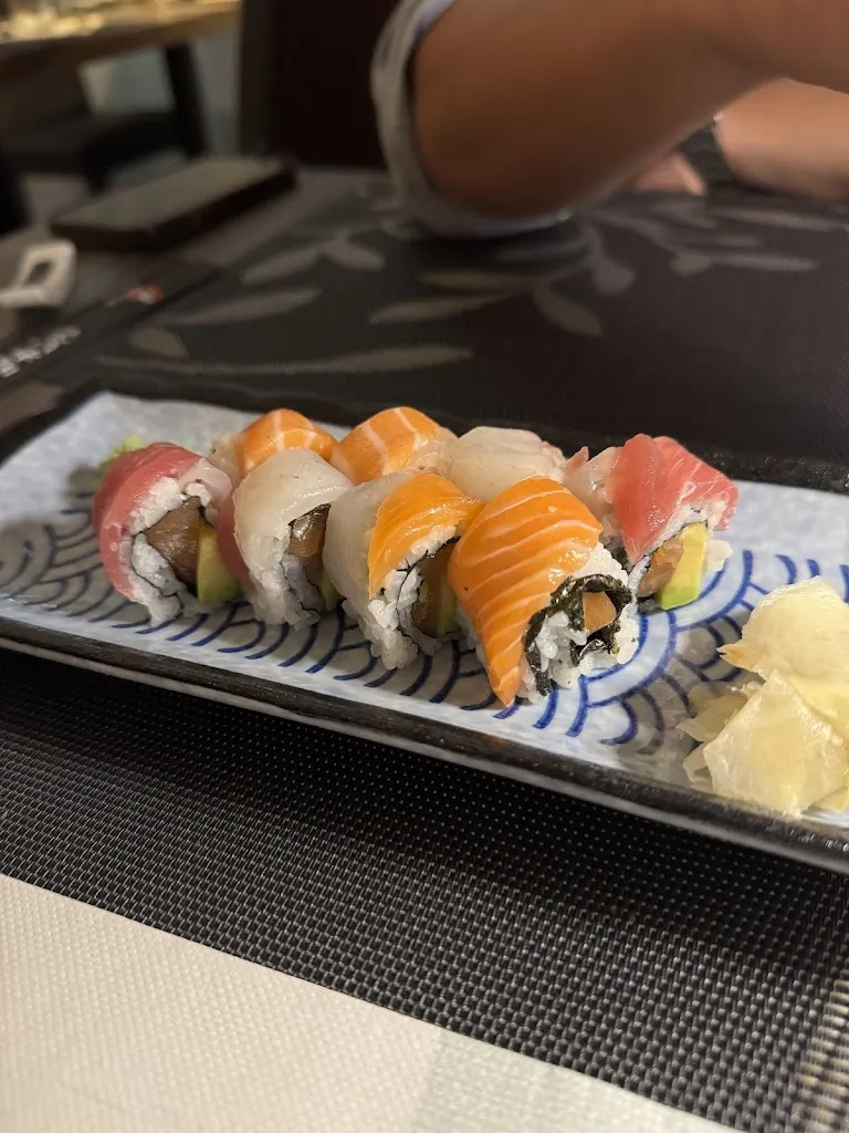 Kat D_Restaurant Ni Sushi Take Away_Meggiano_review