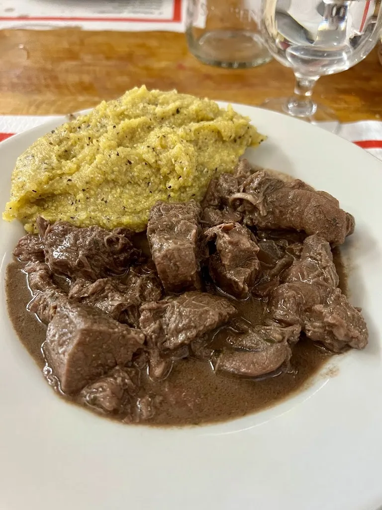 Ristorante Rifugio Martina_Meggiano_slider_image_3