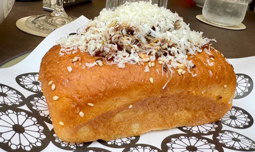 Rebecca Kaatz_Bottega Comacini_Meggiano_review