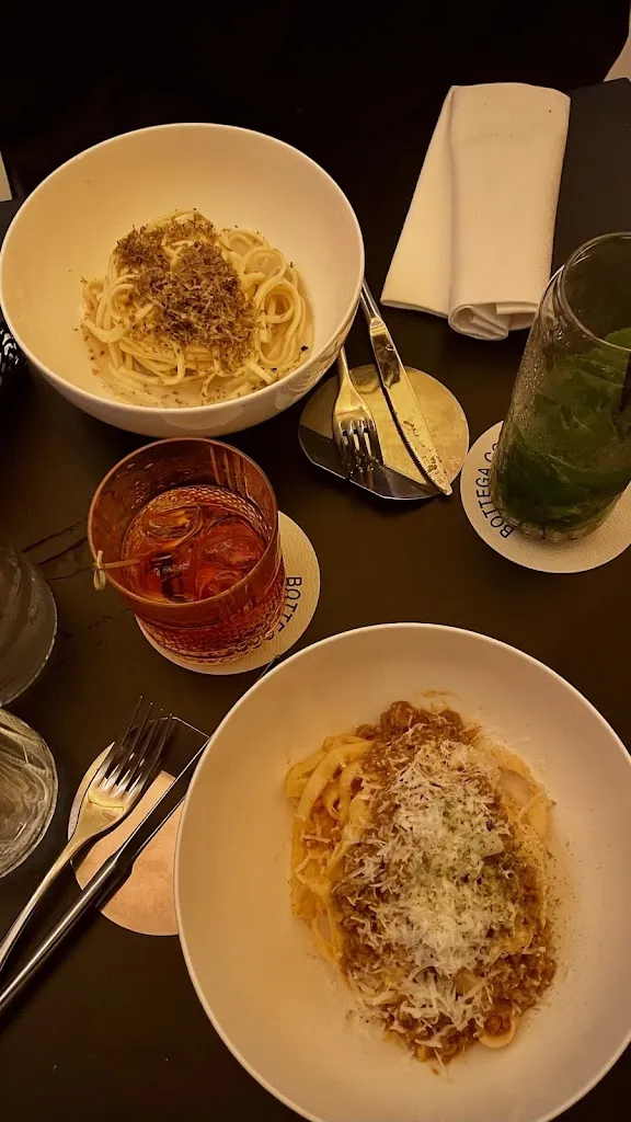 Lilou Crlln_Bottega Comacini_Meggiano_review