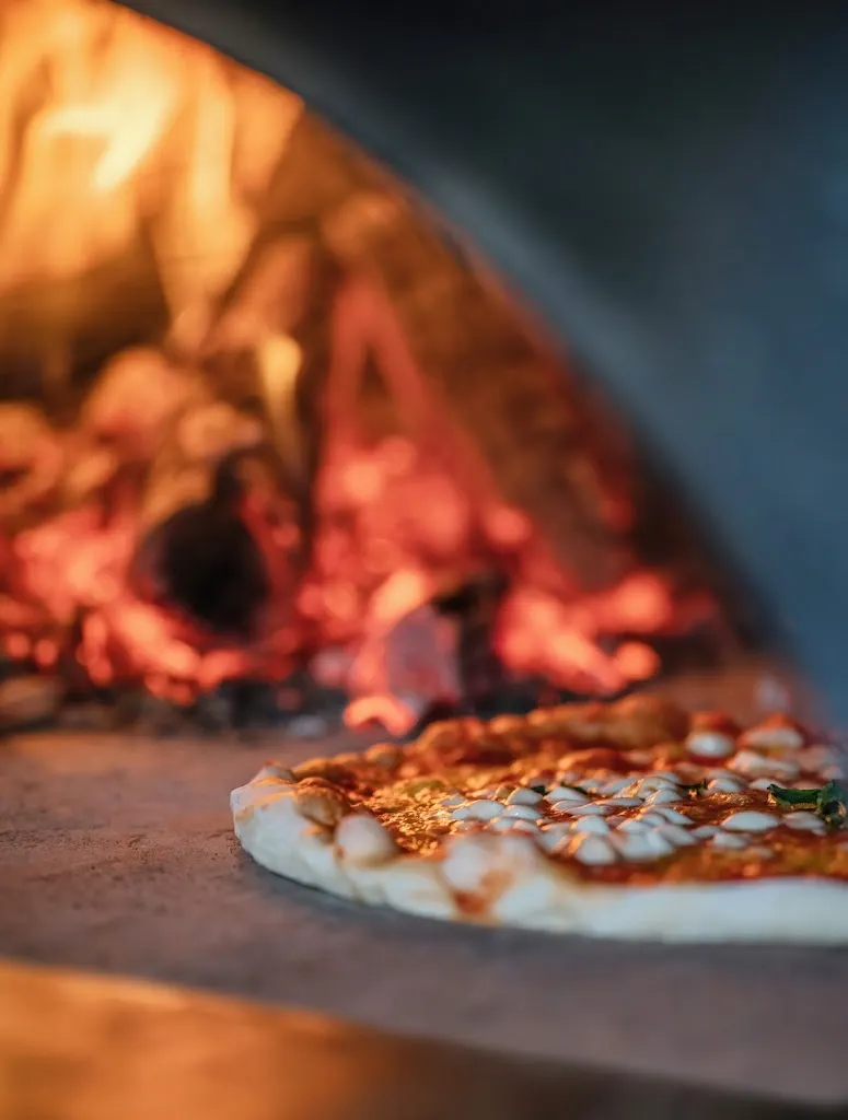 Ristorante Pizzeria La Fenice_Castel di Sangro_slider_image_2