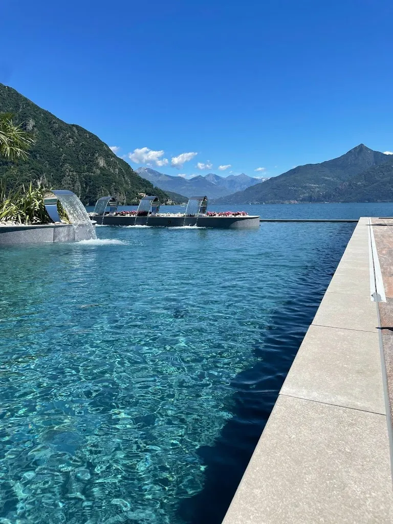 Victoria Beach Menaggio_Meggiano_slider_image_1