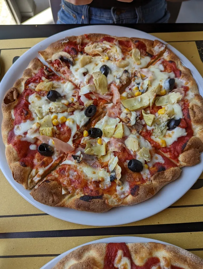 Tammy Pugh_Civico 9 Food&Drink_Montegabbione_review