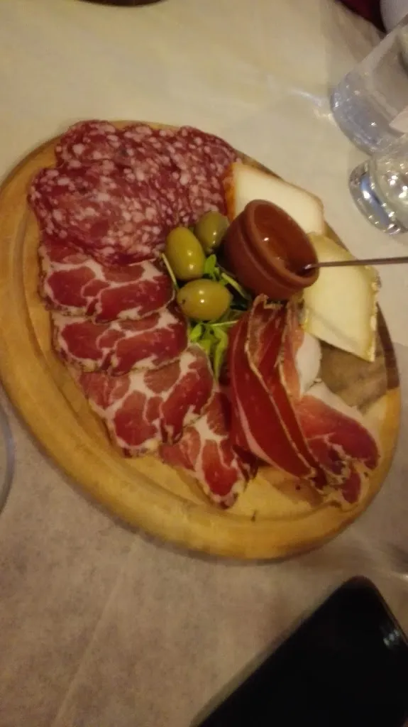 Simona Valenti_Ristorante Il Peperoncino Montegabbione_Montegabbione_review