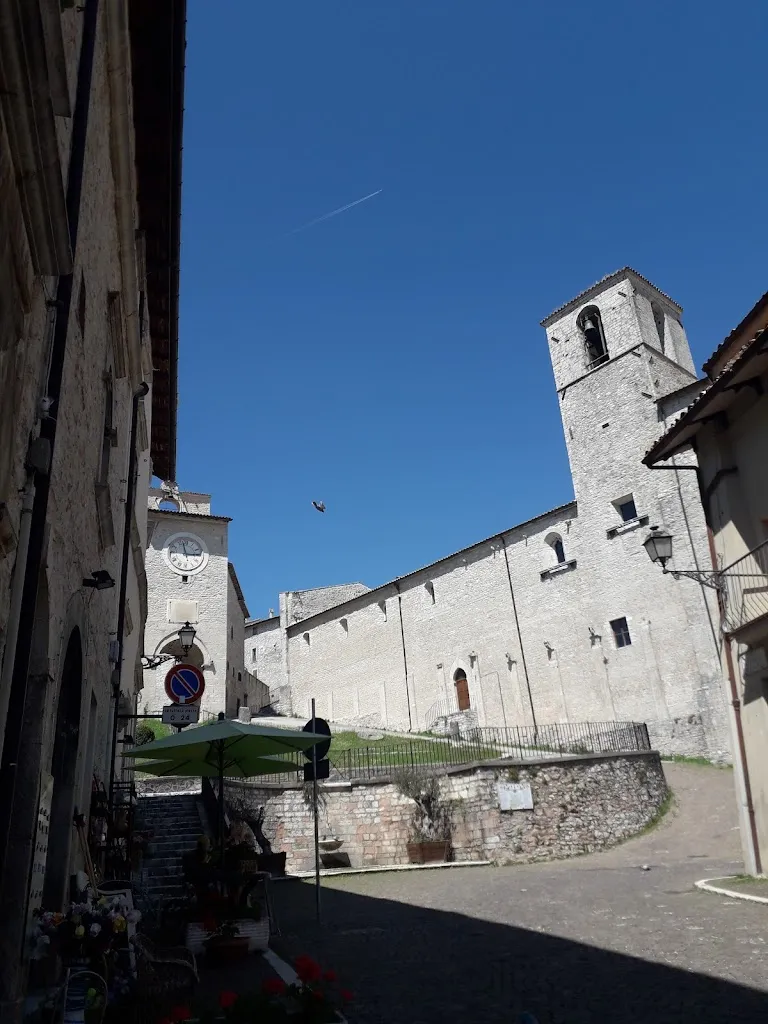 Riccardo Ribotto_Bar e B&B “Il Leone dell’Appennino” di Vannozzi Roberto_Monteleone di Spoleto_review